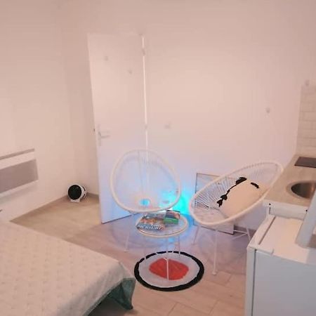 Superbe Logement Apartamento Drancy Exterior foto